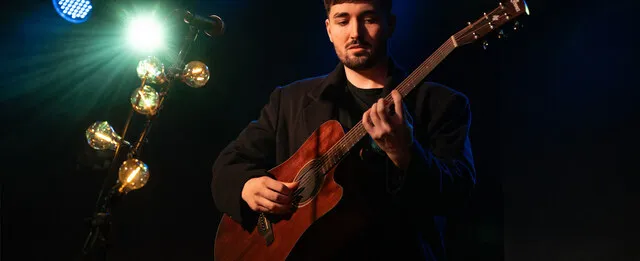 A holnap hangjai – KIEZA