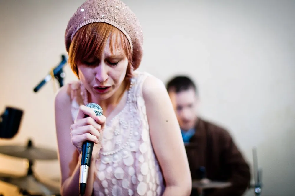 A magyar hálószobaszíntér története. A dal számít, nem a hangzás