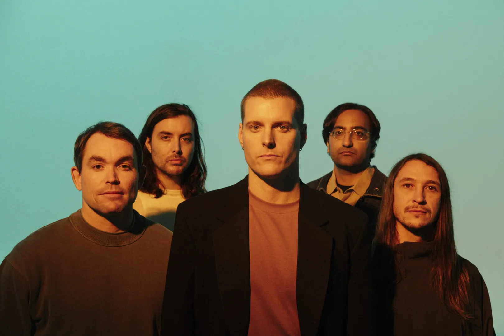 A torokmetszéstől a magányos emberekig - Live Nation november, első félidő