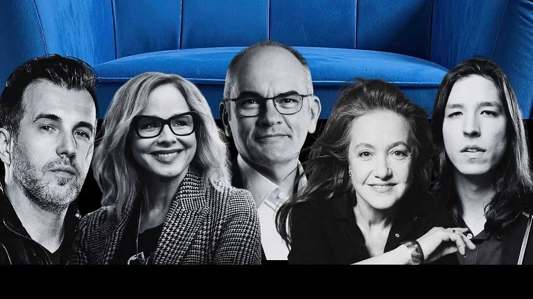 Amikor a színpad egy estére személyes térré válik – Fotelkoncert a MOMkultban