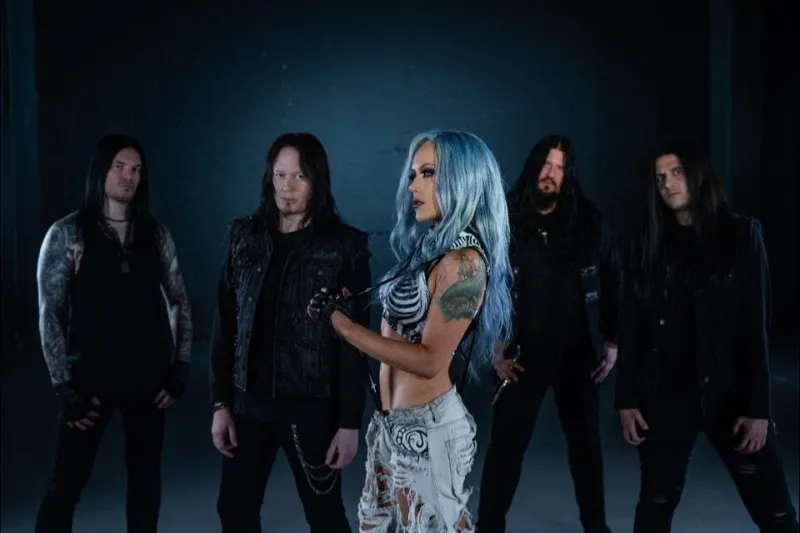 Arch Enemy – Új dallal hangolnak az októberi koncertre