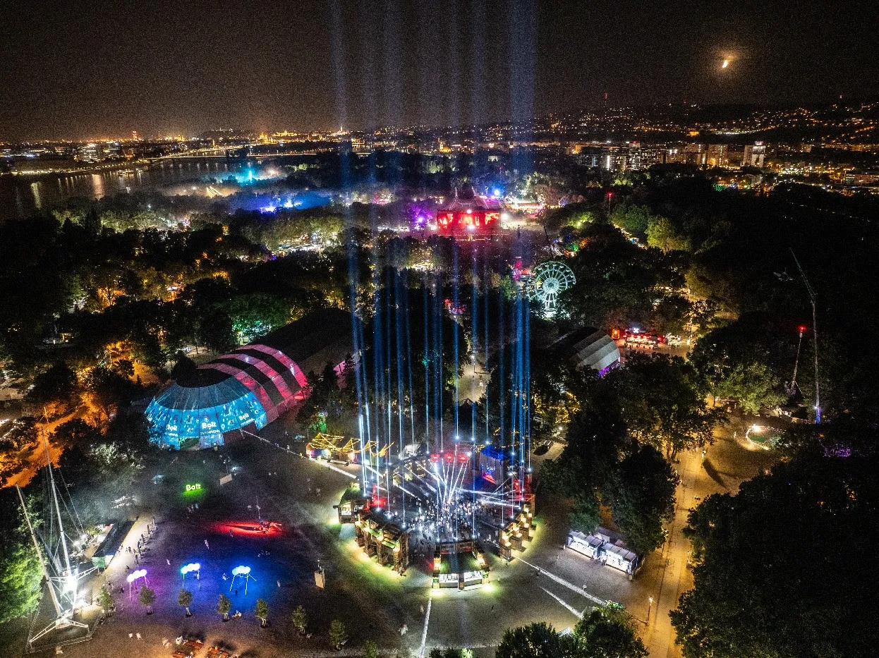 Az elektronikus partik epicentruma a Szigeten: bemutatkozik az új Delta District