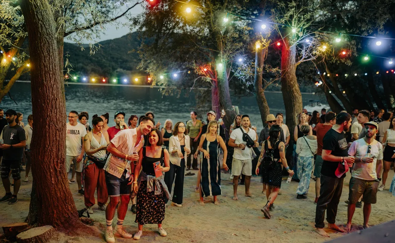 Broadway musicaltől a VR színházig – színes összművészeti programokkal készül a VéNégy Fesztivál