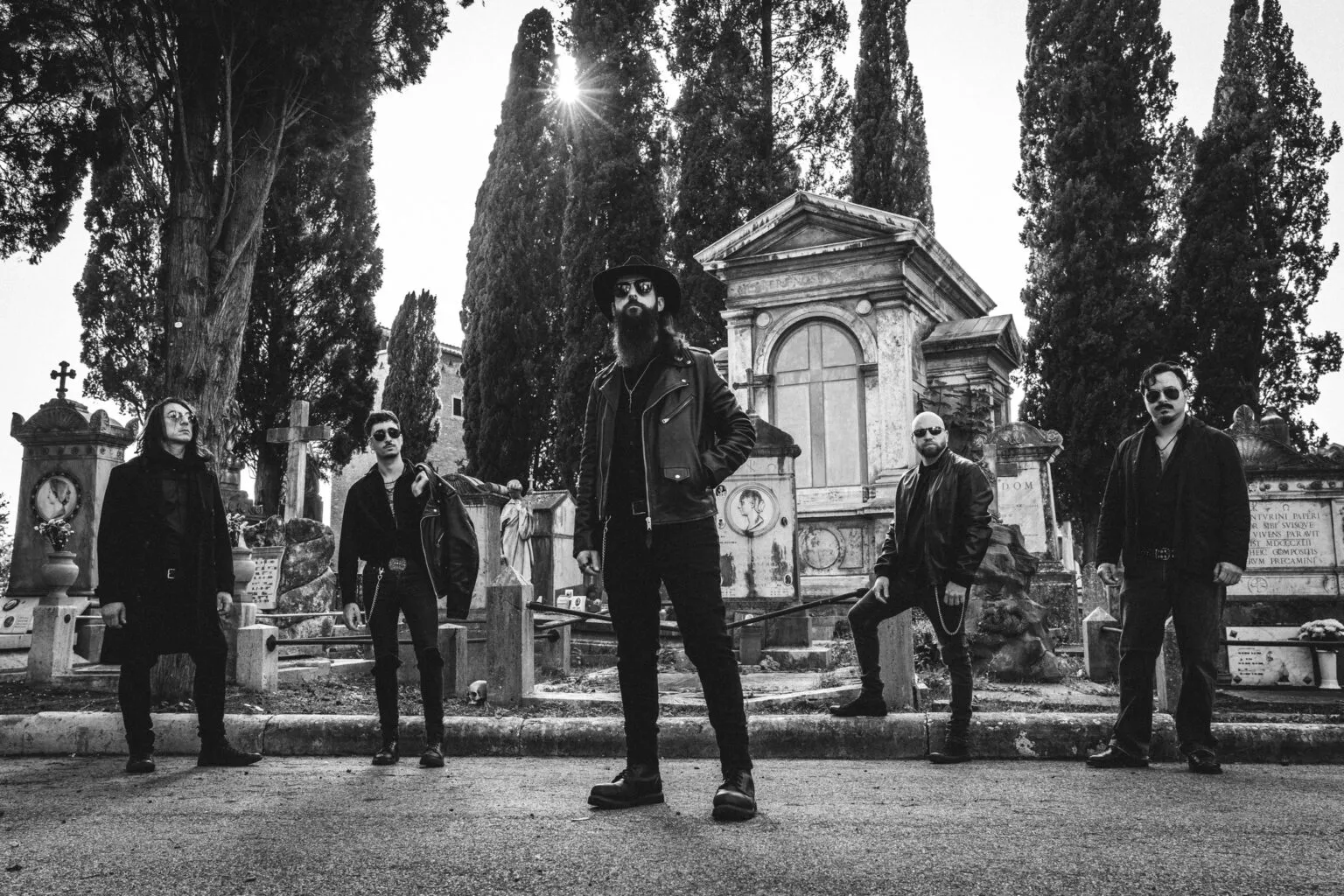 Corvin - Táncolni a világ romjain