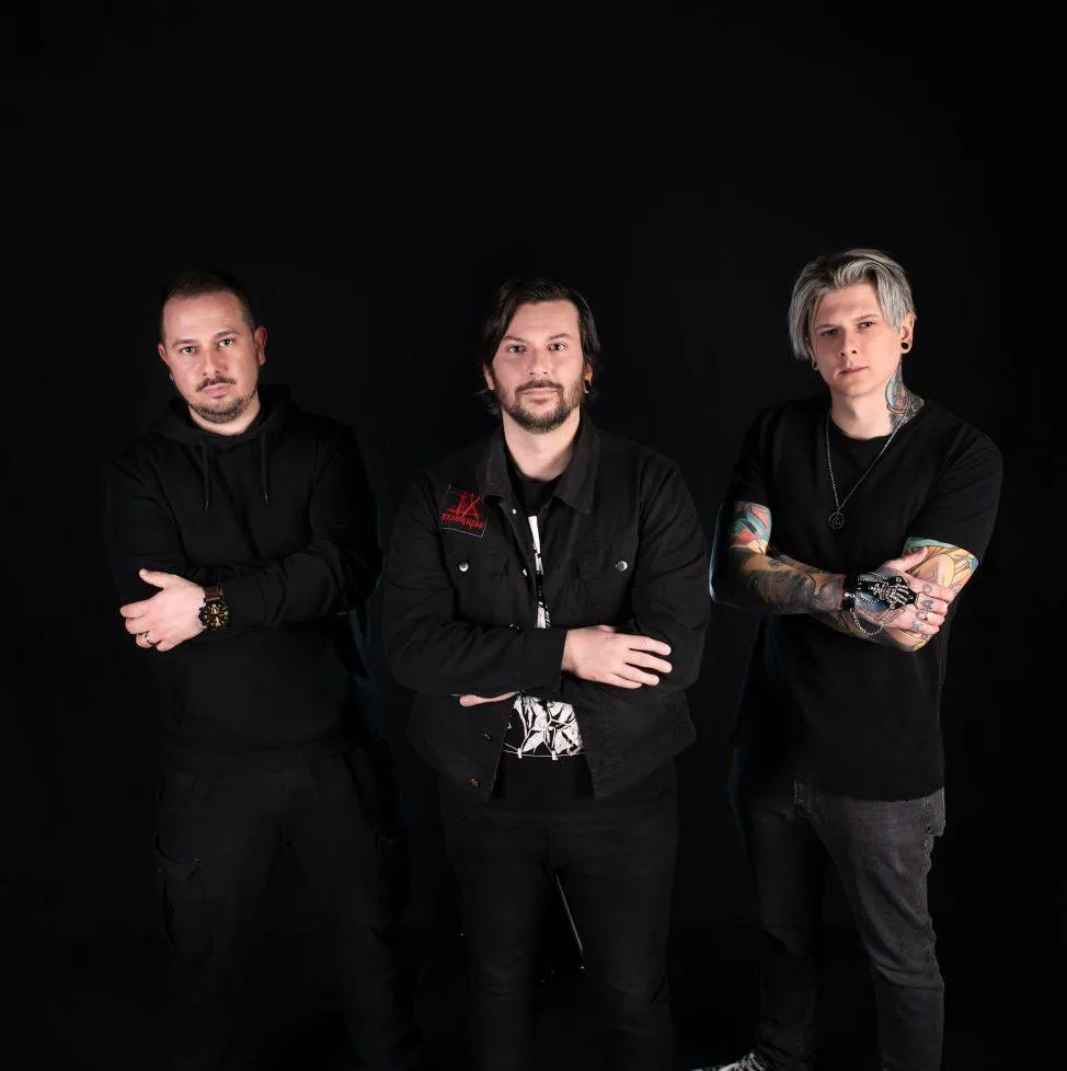 D S C O R D - Into The Drowning Deep - új videó
