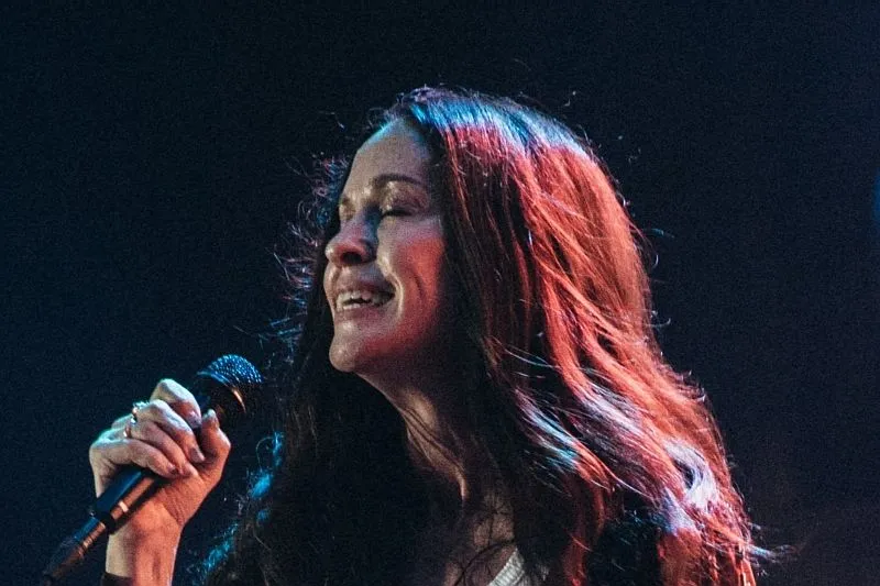 Egy családias este: Alanis Morissette – Budapest Park, 2025. 07. 21.