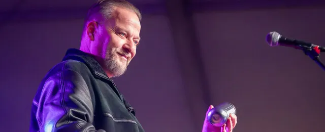 Egy gondolkodó rockzenész