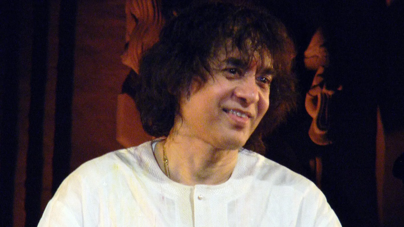 Elhunyt Zakir Hussain, a világ leghíresebb tablaművésze