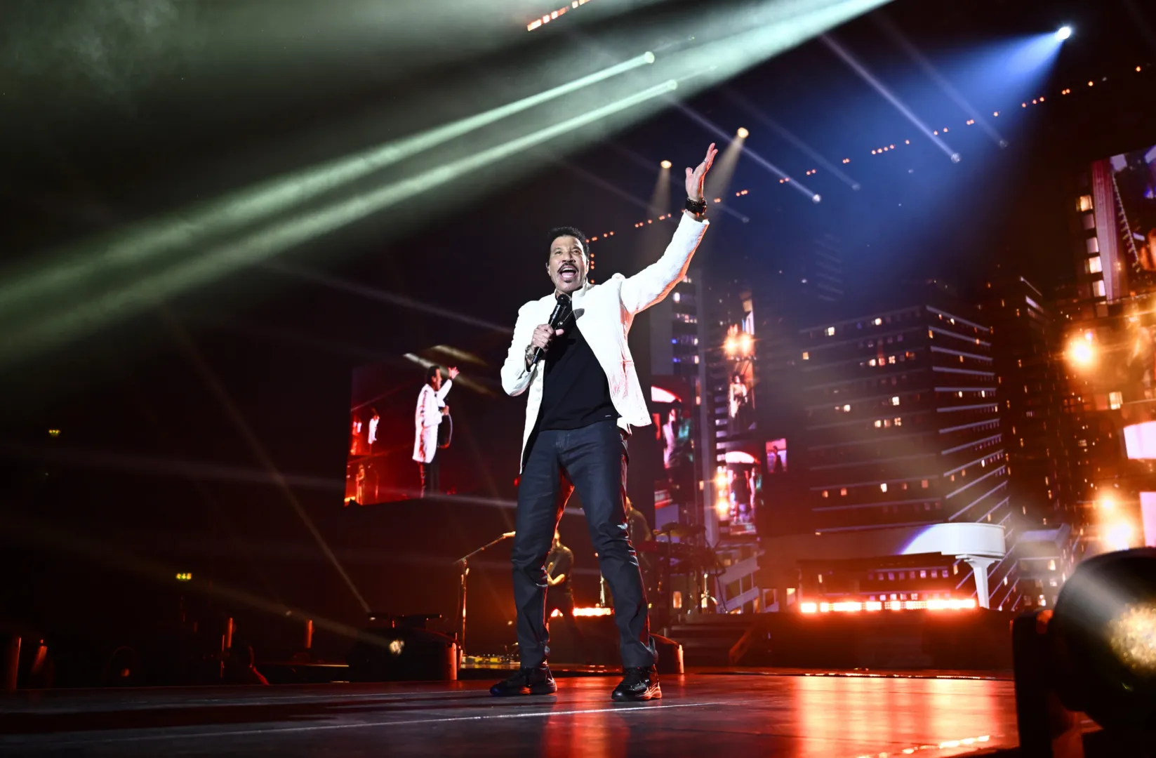 Elindult Lionel Richie turnéja – erre számíthatunk a budapesti koncerten