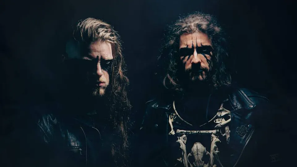 Ellende - Itt van a fájdalmas újjáépülés albuma