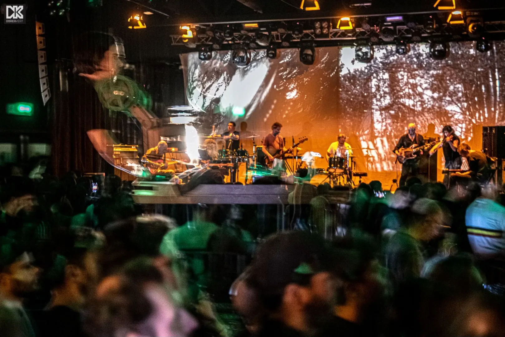 Eltűnt minden, ami nem zene – ilyen volt a Godspeed You! Black Emperor és Kristof Hahn a Dürer Kertben