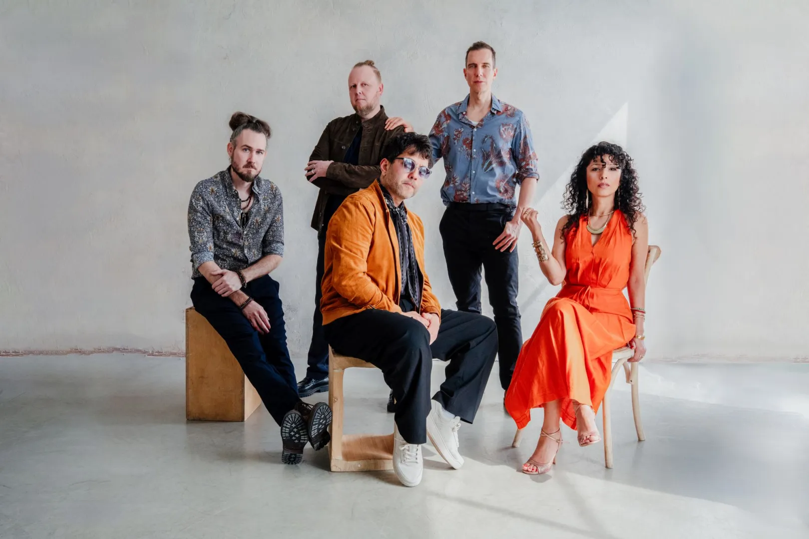 Folk, jazz és funk pszichedelikus köntösben: itt a török-magyar Nasip Kısmet legújabb dala