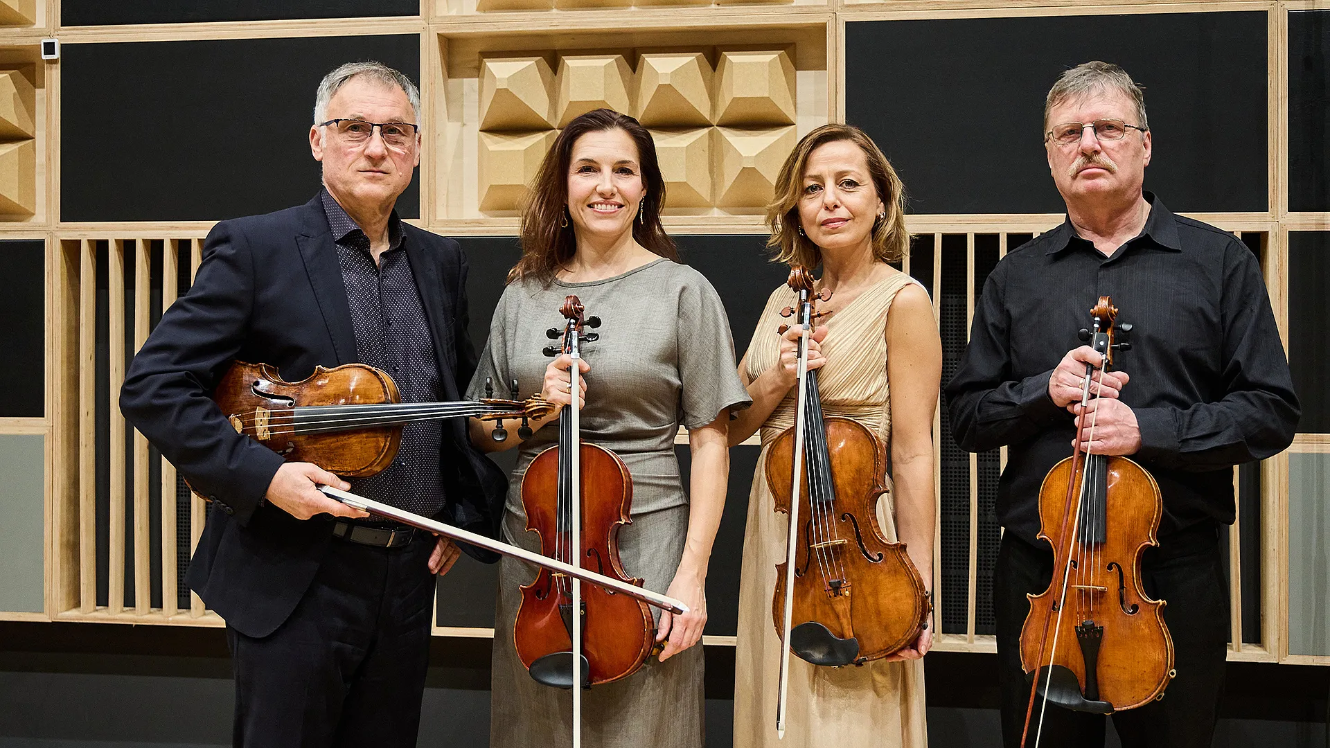 Hegedű- és brácsaművészeket vár a Magyar Rádió Szimfonikus Zenekara