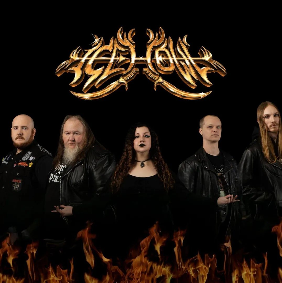 Ice Howl - Three Of Blades - új videó