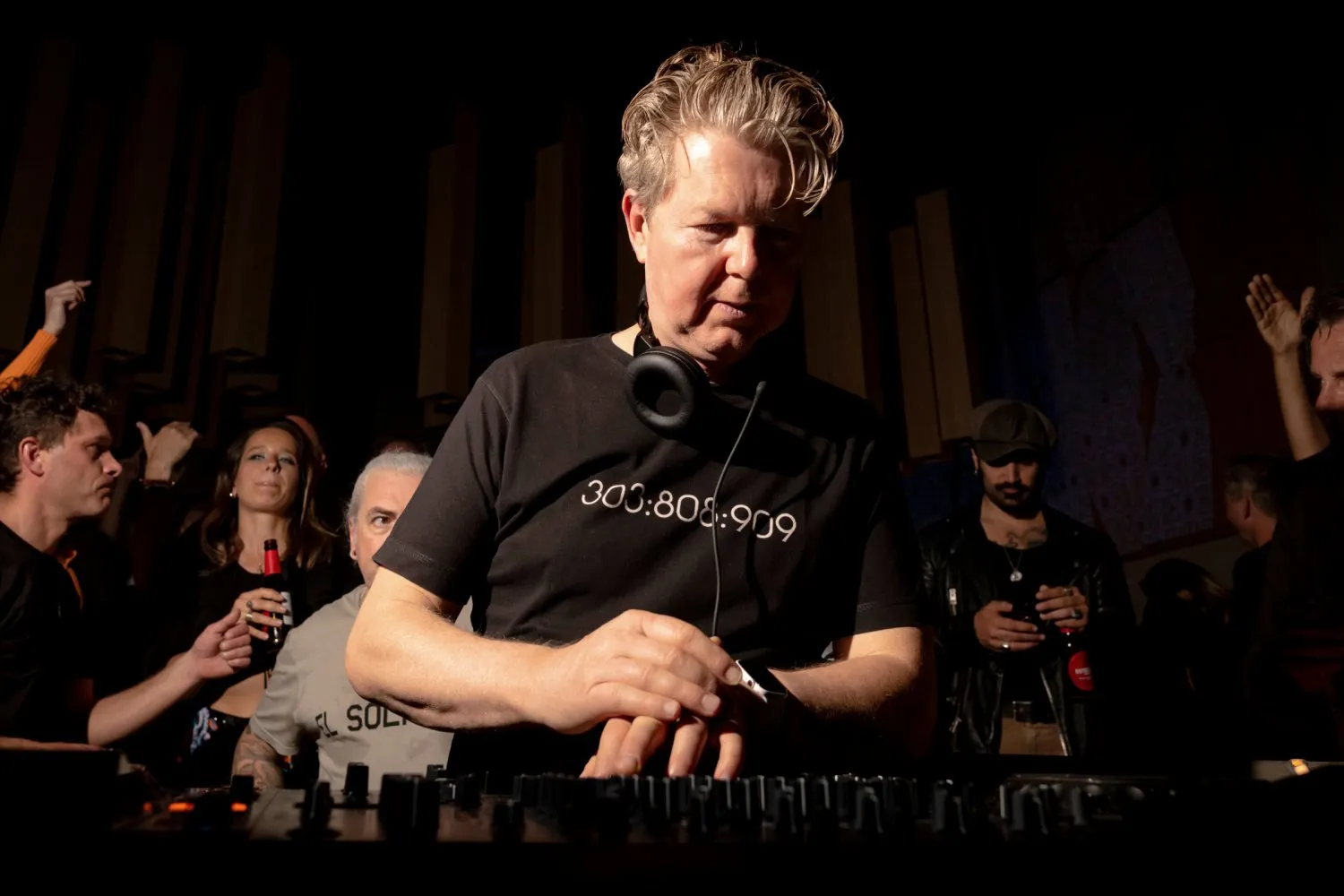 Két hazai track is belekerült John Digweed idei első Transtitions mixébe!