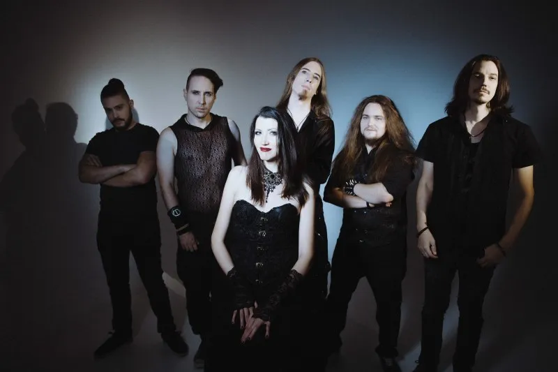 Meteora – Ma új dal, holnap koncert