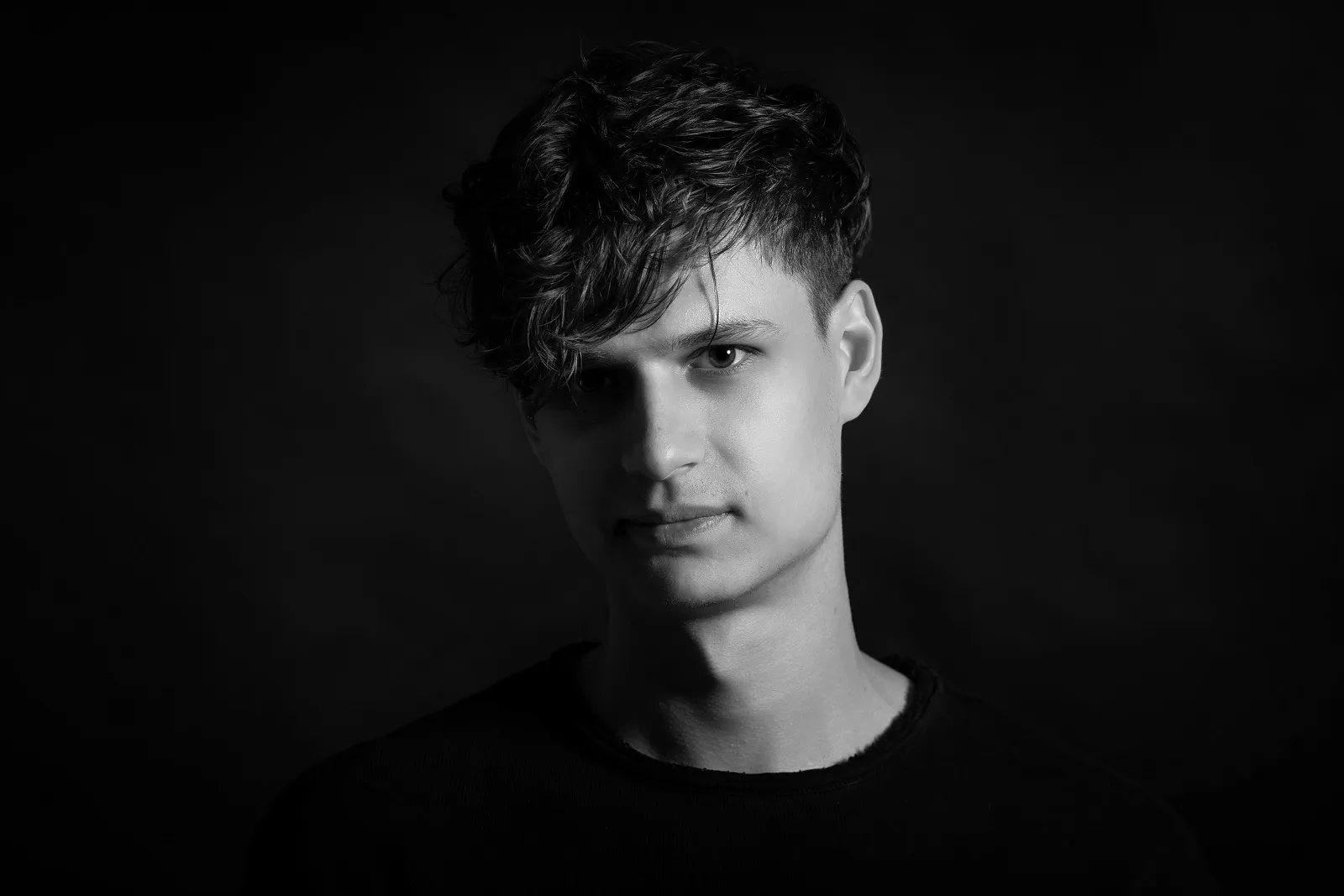 Mixkritika - EG SPOTLIGHT.335: Matthew Sona