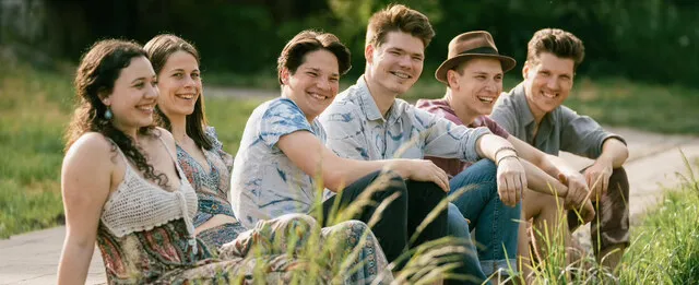 MOLNÁR SÁRA: Akármi volt éppen az életemben, a zene fix pontot, megnyugvást, kikapcsolást jelentett.