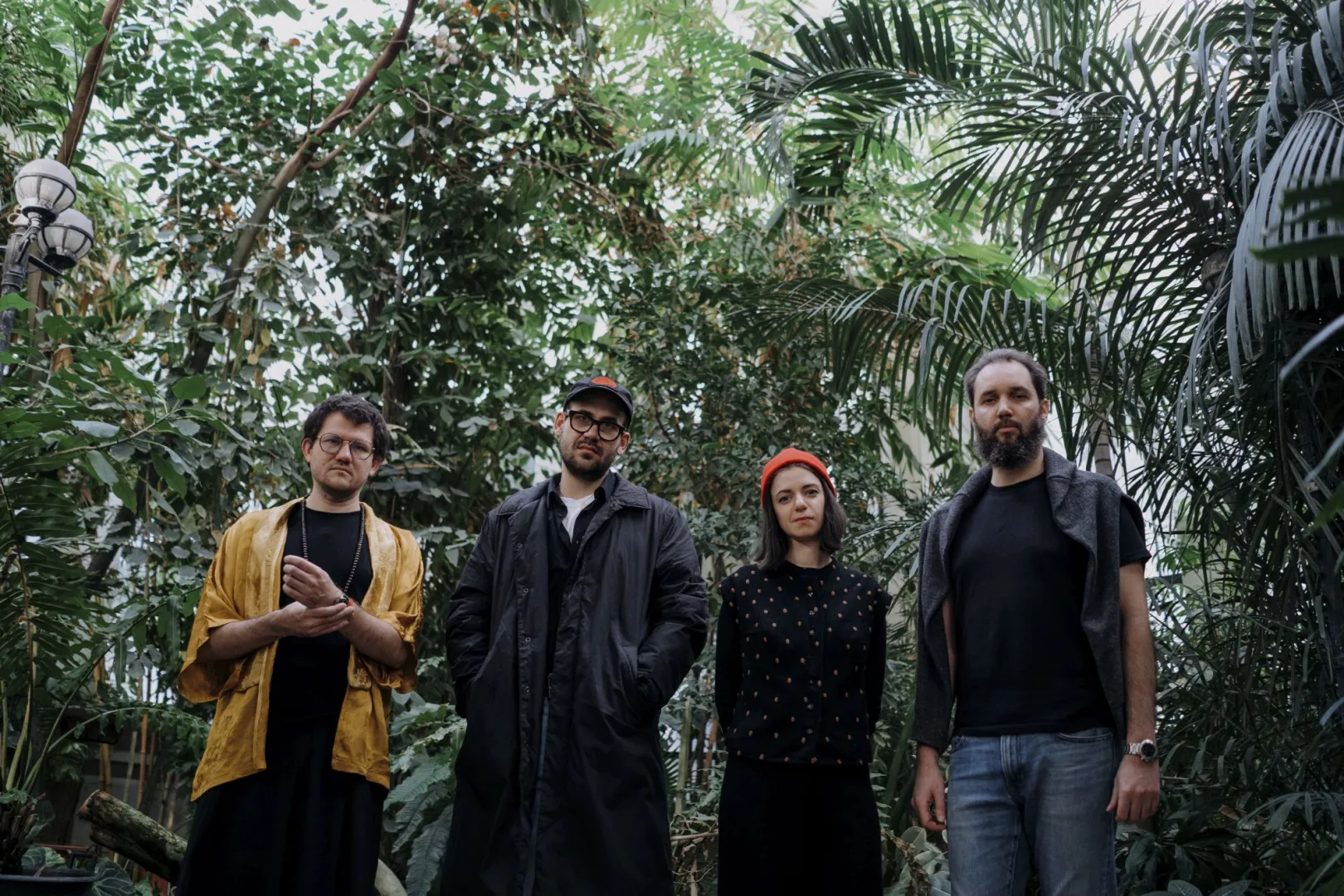 Négy világ egy térben: csütörtökön a Turbinában játszanak a {sem•sem} előadói