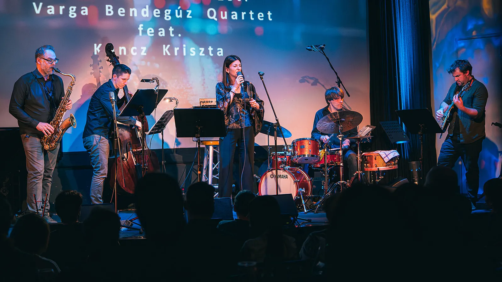 No Excuses – a Fidelión debütál a Varga Bendegúz Quartet és Koncz Kriszta új klipje