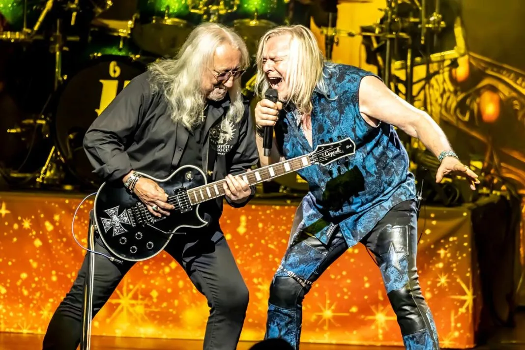 Október végén Budapestre is eljut a Uriah Heep búcsúturnéja