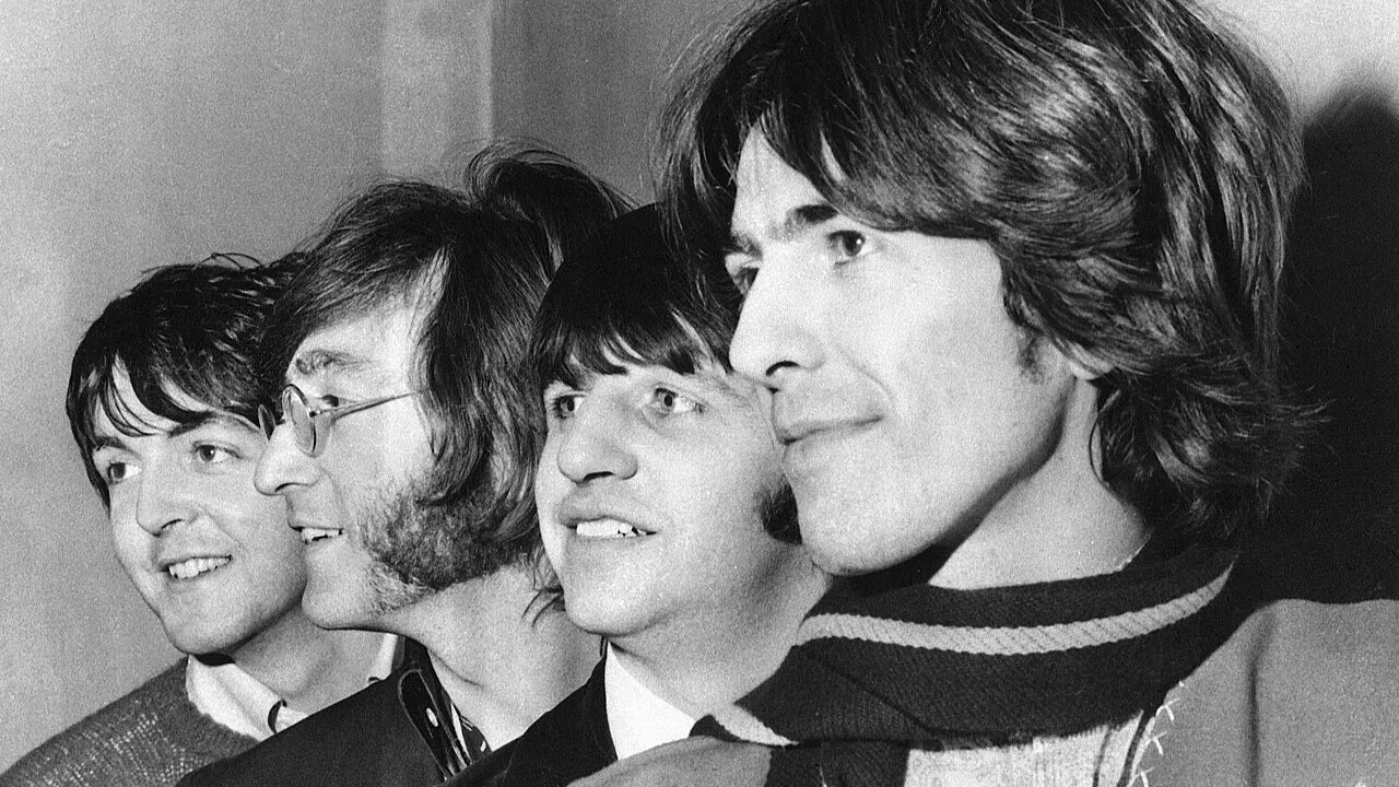 Országos Beatles Találkozó: a teljes Revolver album elhangzik a Kobuciban