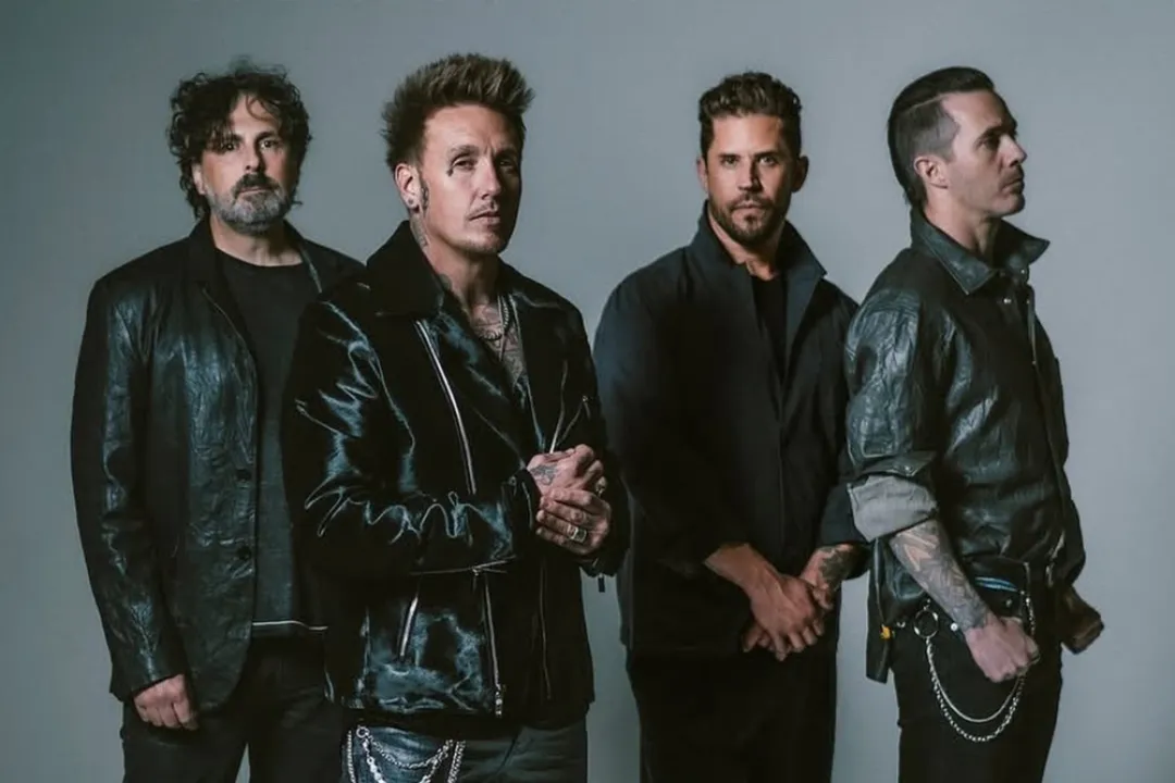 Papa Roach - Braindead - közös dal Toby Morseval