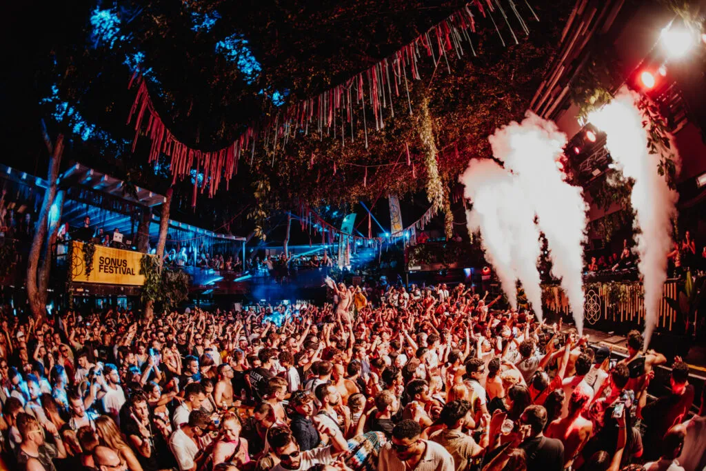 Sonus Festival 2025: Teljes Lineup, Újítások és Horvátországi Elektronikus Zenei Paradicsom