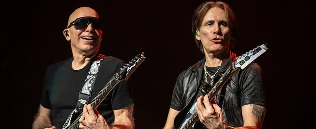 STEVE VAI (1. rész) A KASZKADŐRGITÁROS AKCIÓBAN: BEAT, G3, SATCH/VAI BAND!