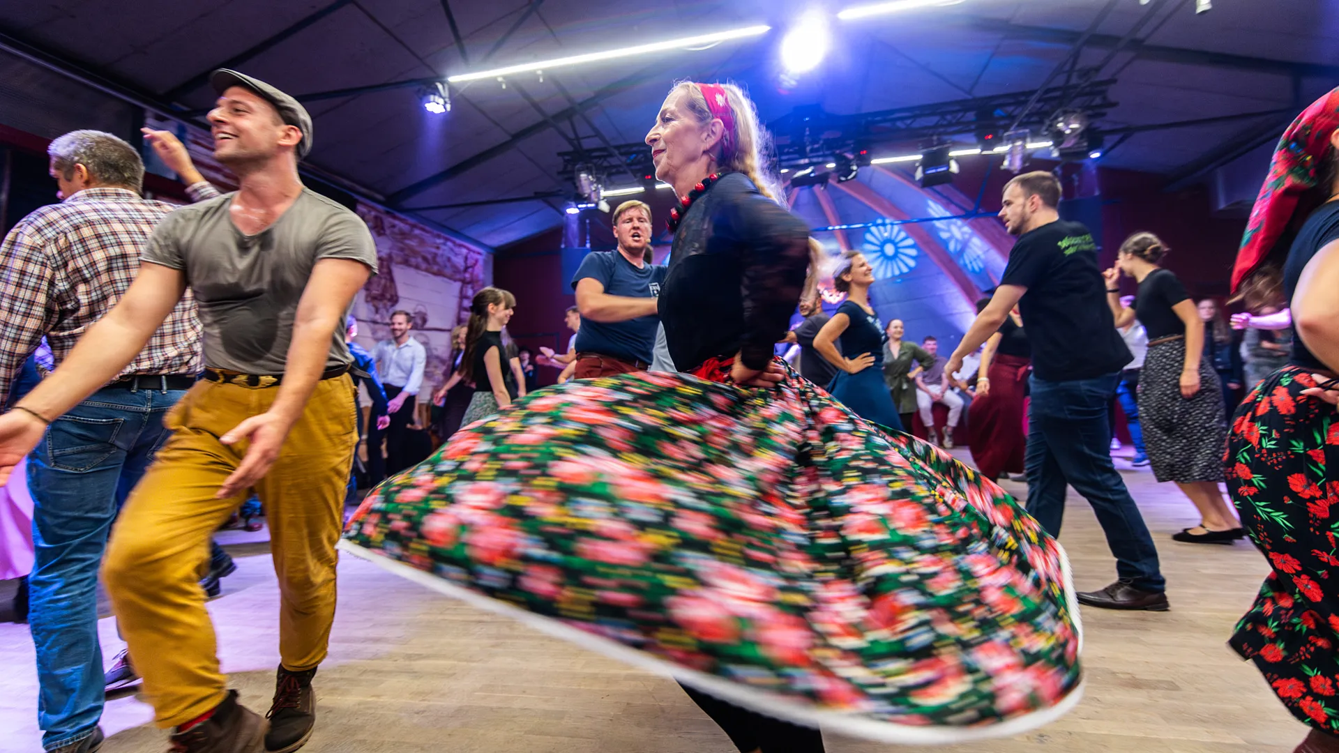 Táncolja át magát az újévbe a Fonóban!