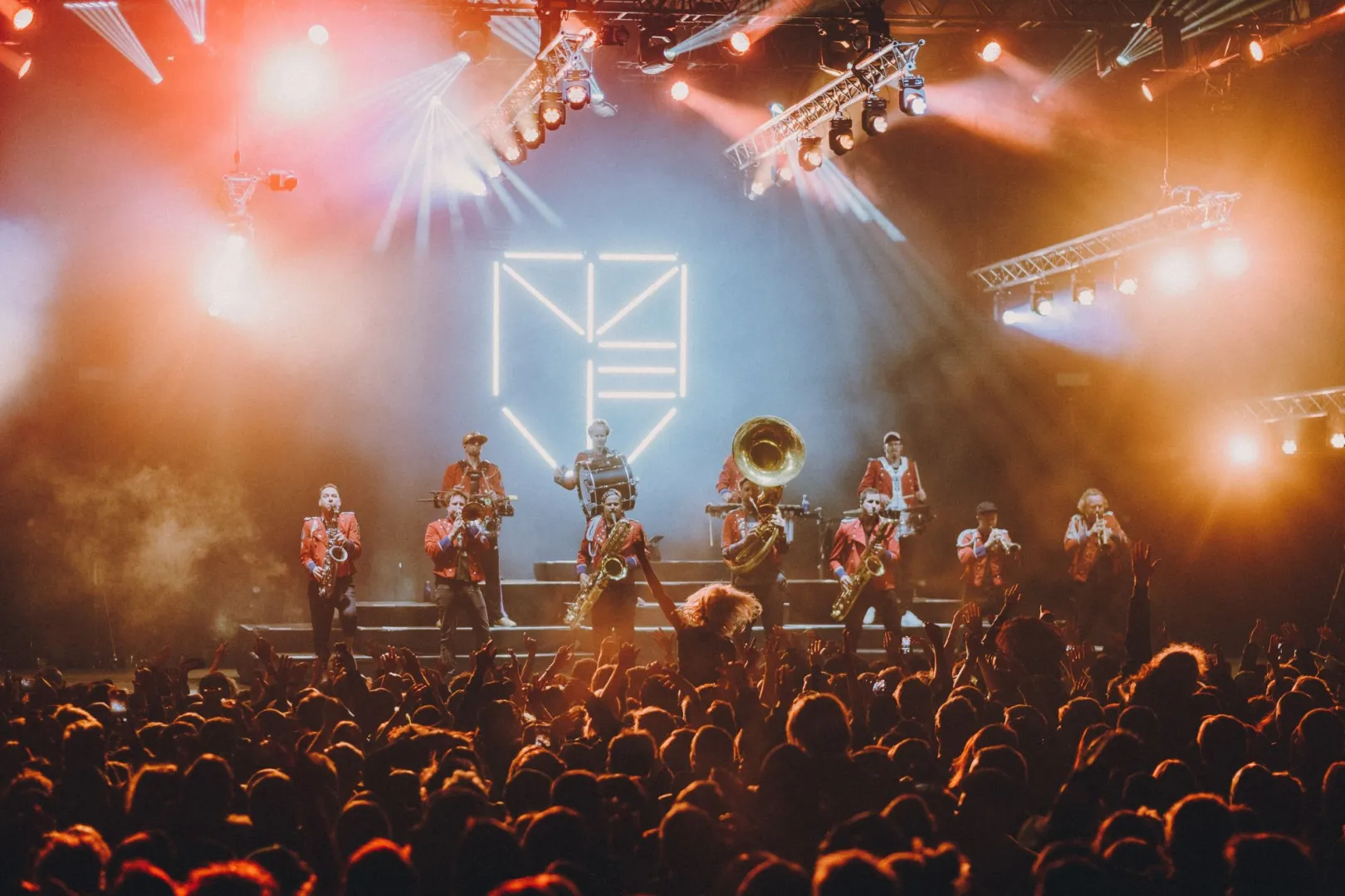 Techno fúvósmenet Hamburgból – júliusban MEUTE a Budapest Parkban!