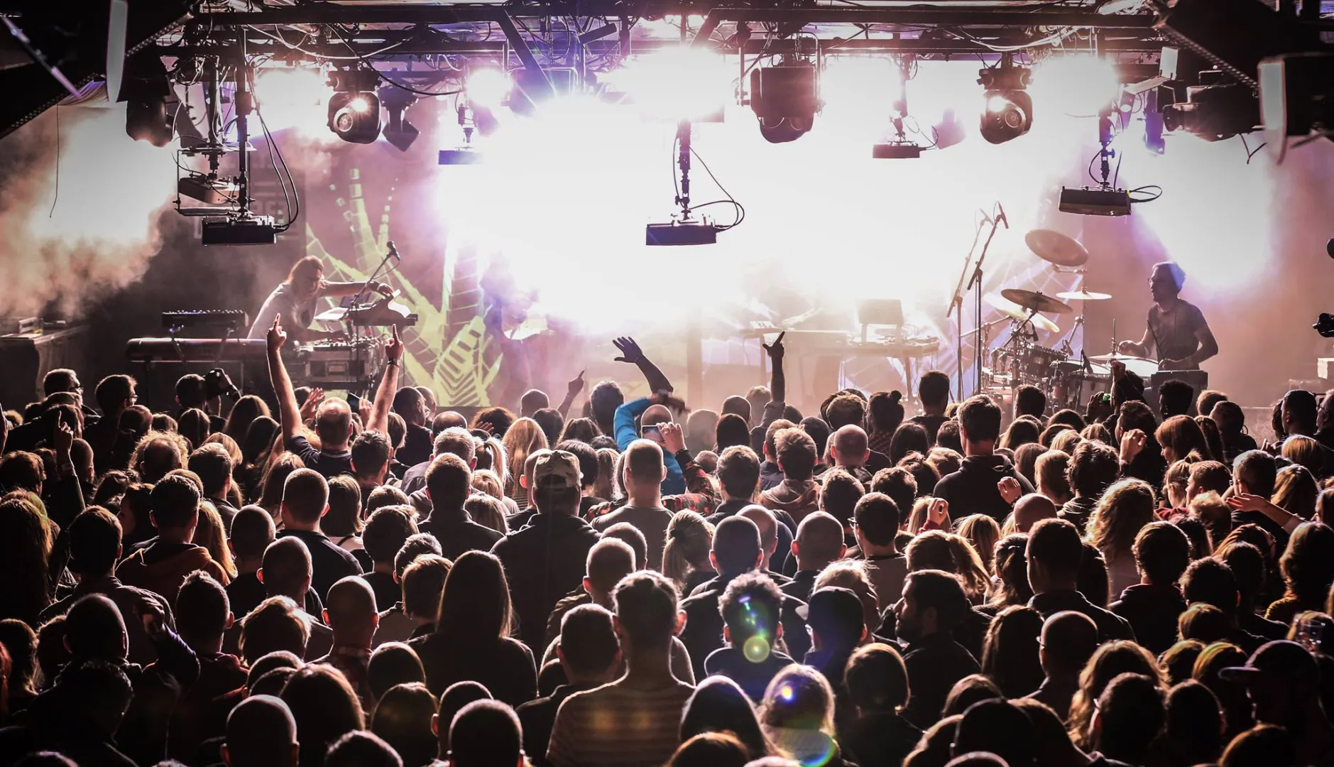 Tekerj egyet az ünnepi hangulaton – decemberi programajánló az A38 Hajón