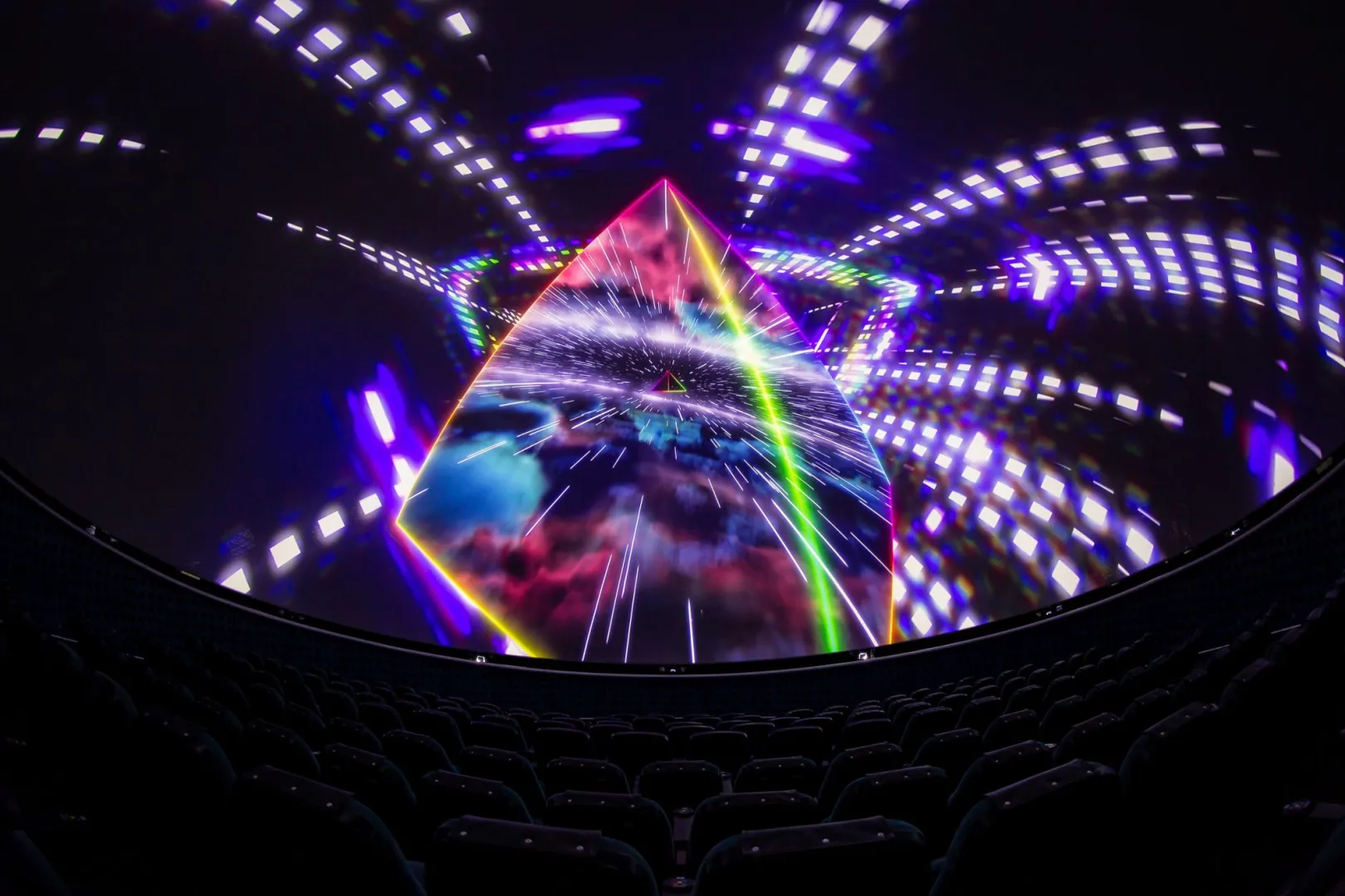 Térhatású Pink Floyd-vetítések a Zene Háza Hangdómjában