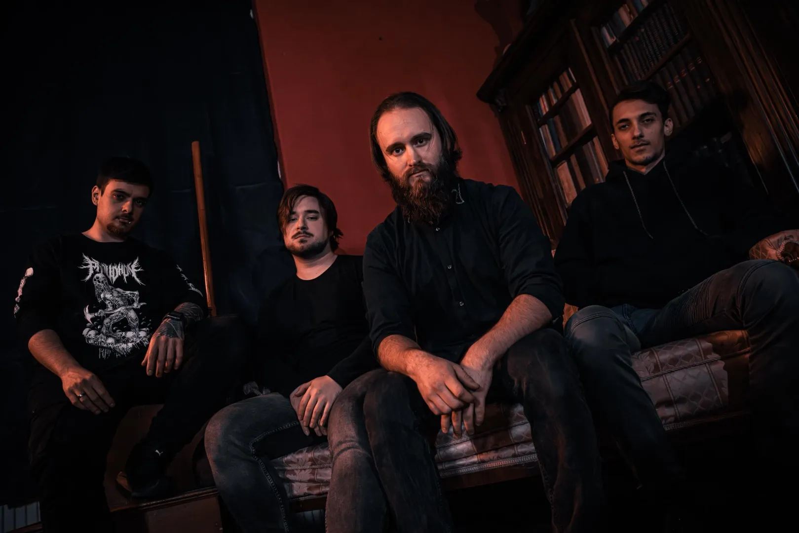 The Way We Are - Hollow - új dal és videó