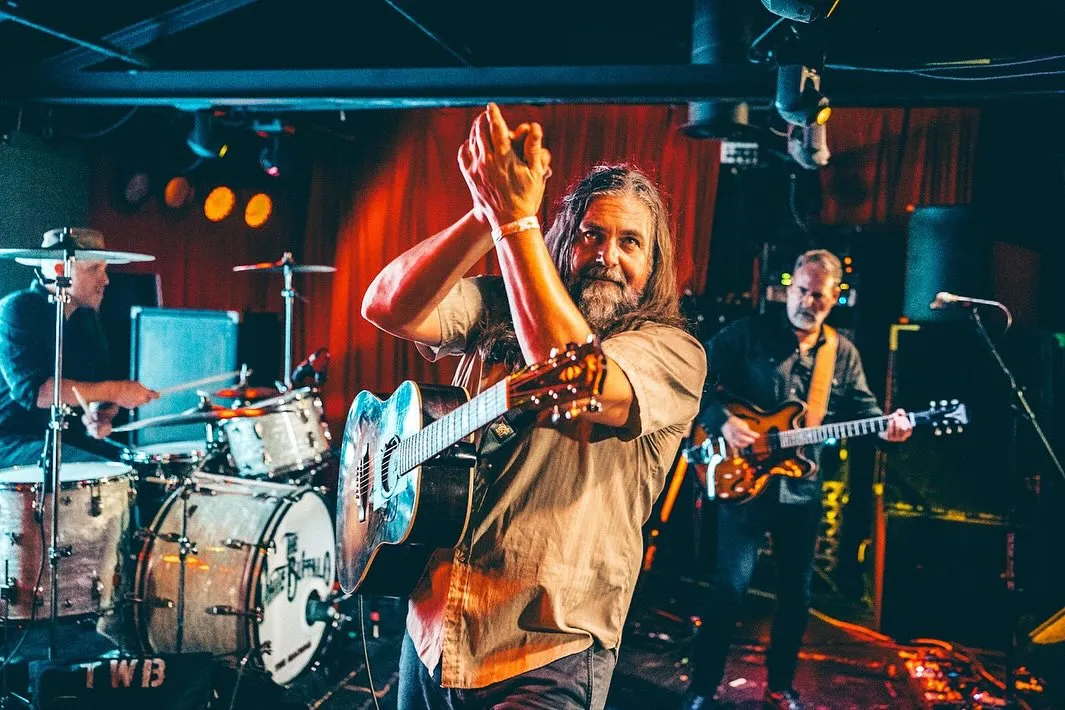 The White Buffalo Budapestre is elhozza Amerikát