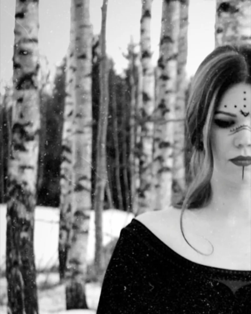 Vermilia - A fák megölelése