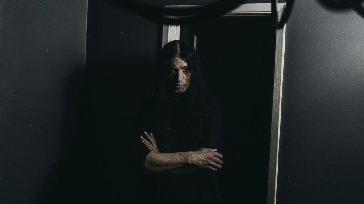 Xasthur - Bárhová is mész, mindig egymagadban vagy
